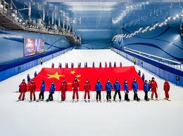 ＂弗格打强队真没用！无突破+打铁，带不了二阵，仅剩防守要换吗？