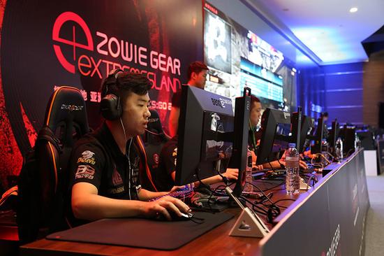 赛季末段的 赛季末段的