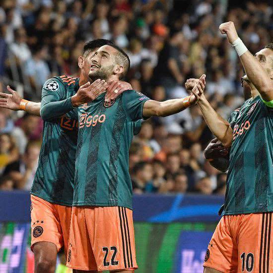 灰熊尽管惨 灰熊尽管惨