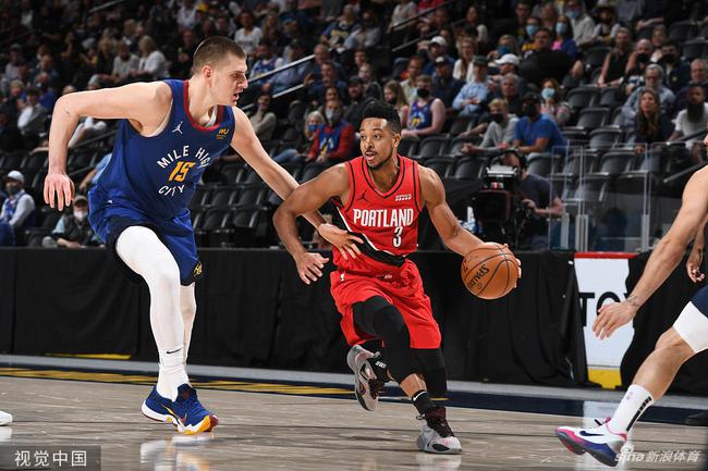 运动员的离 运动员的离